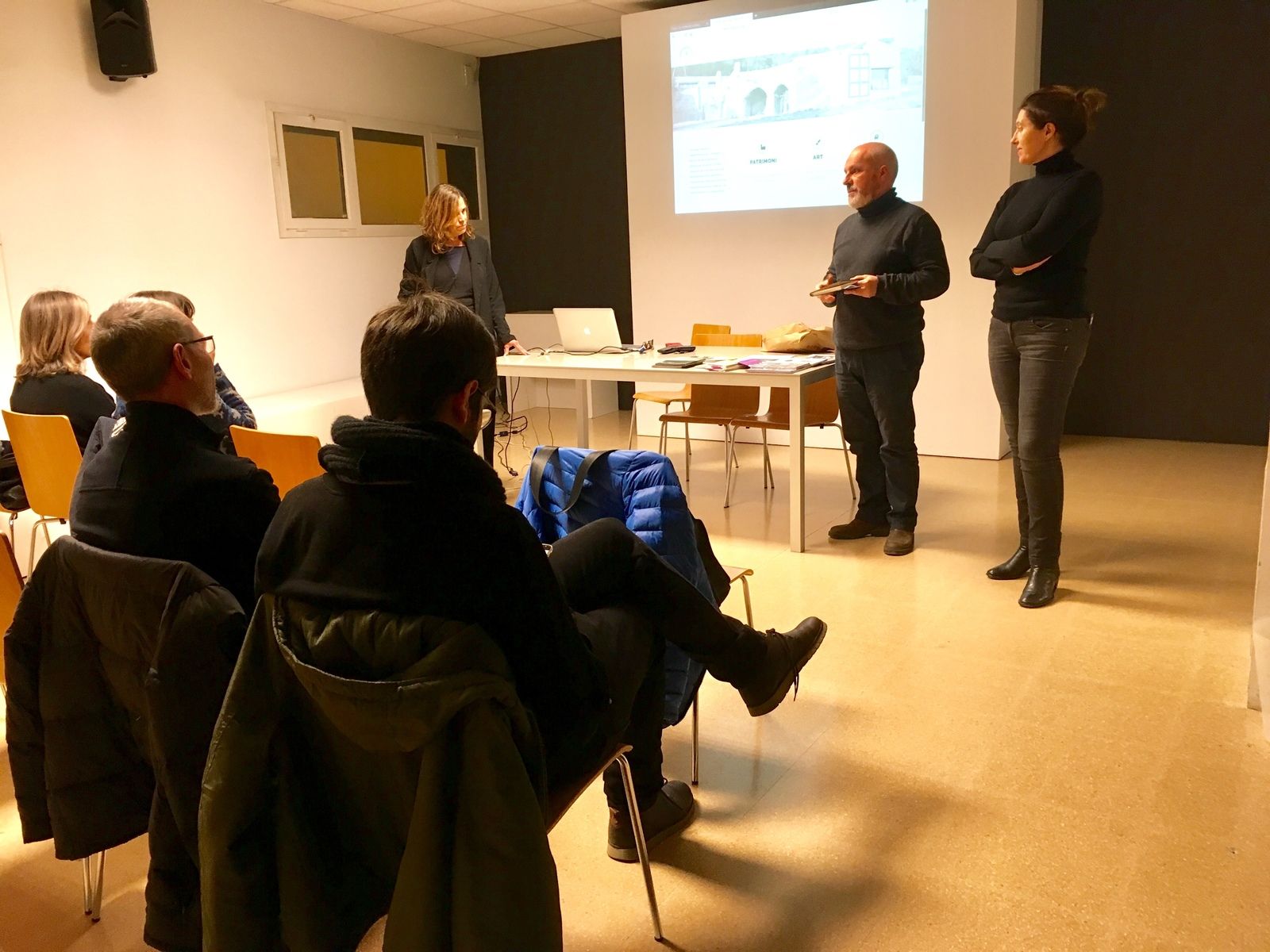 presentacio cacis