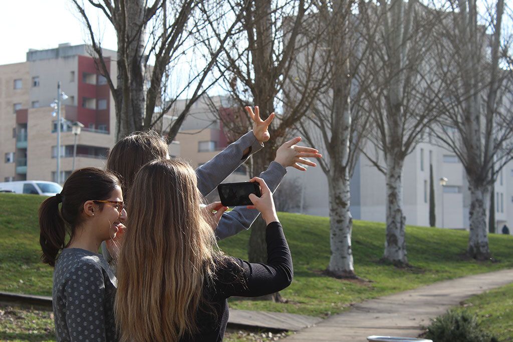 taller experimedia ins gurb 16 br